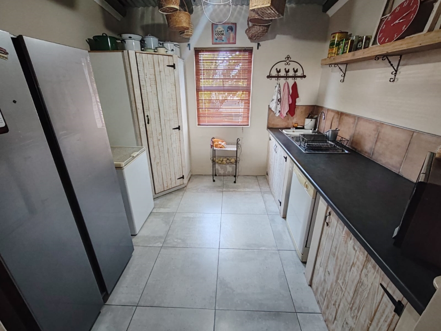 6 Bedroom Property for Sale in Long Acres Country Estate Western Cape